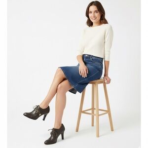 Banana Republic brown lace up boots size 8